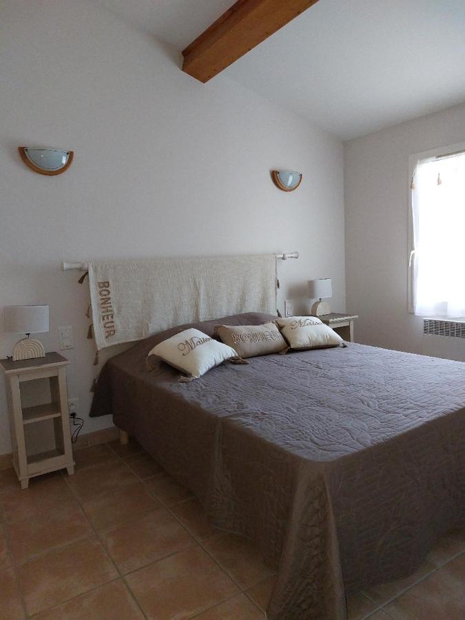 En Provence, Chez Stephanie Et Marcel Saint-Rémy-de-Provence Extérieur photo
